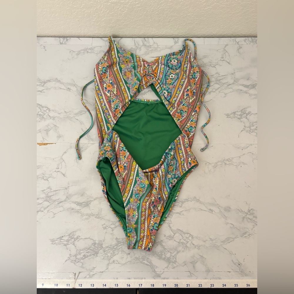Pretty One Piece Swim Suit Size S Floral Green Neck Tie Open Front​